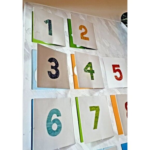 Vintage 2008 Eric Carle's Dream Snow Pop-Up Advent Calendar Interactive‎ Art - Picture 2 of 12